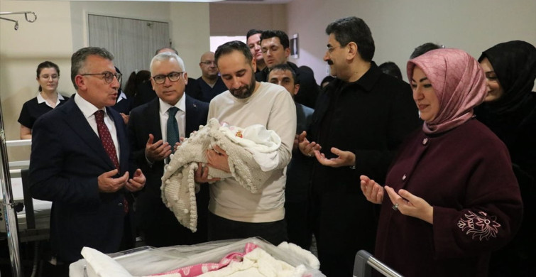 Sivas'ta Abdullah Güler'den Filistin Açıklaması