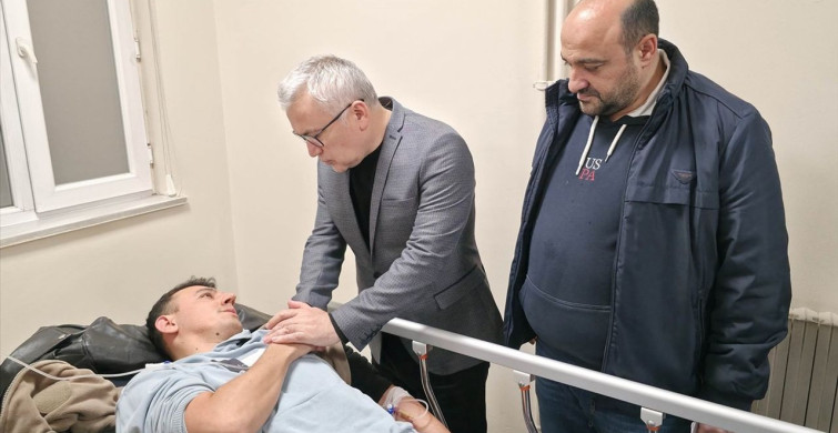 Sivas'ta Cezaevi Ring Aracı Devrildi: 9 Yaralı