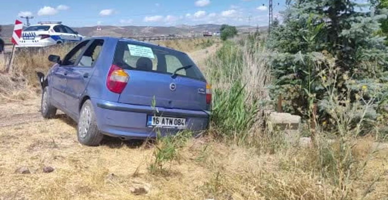 Sivas’ta direksiyon hâkimiyetini kaybeden otomobil bariyerlere çarptı, 4 kişi yaralandı