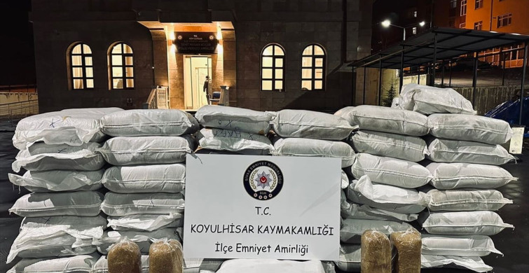 Sivas'ta Gümrük Kaçağı Tütün Operasyonu