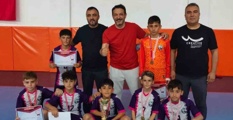 Sivas'ta Küçük Erkekler Futsal Müsabakaları Tamamlandı