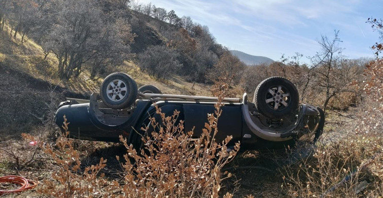 Sivas'ta Pikap Kazası: Öğretmen Hayatını Kaybetti