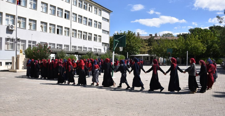 Siverek Lise Öğrencileri Küresel Sumud Filosu'na Destek Verdi