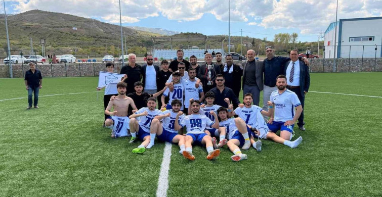 Sivricespor 2. Amatör Lig Şampiyonu Oldu