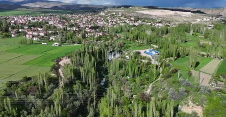 Sızır Şelalesi İlkbahar ile Canlandı