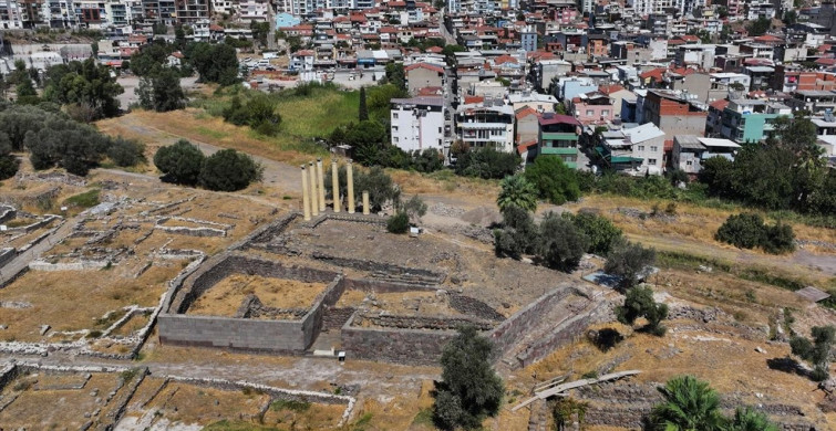 Smyrna Höyüğü'nde Kazılar Tüm Hızıyla Devam Ediyor