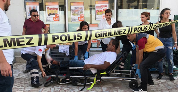 Sokak Ortasında Silahlı Kavga Sonucunda 1 Kişi Yaralandı