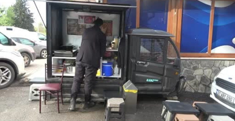 Sokak Satıcıları Hayalinden Gerçekliğe: Erhan Çapanoğlu'nun Hikayesi