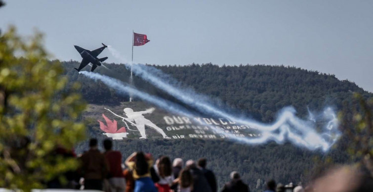 SOLOTÜRK 23 Nisan gösteri fotoğrafları