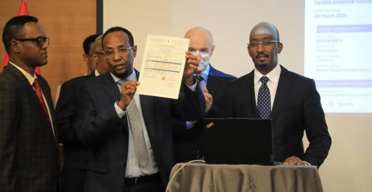 Somali'de 'Ergun Reis A' Gemisine Uluslararası Balıkçılık Lisansı Verildi