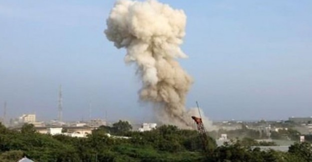 Somali'de Otele Saldırı: Ölü Ve Yaralılar Var