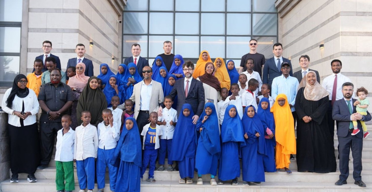 Somali'de Özel Gereksinimli Çocuklara Film Günü Düzenlendi