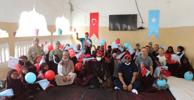 Somali'de Sağlık Taraması: 167 Öğrenciye Destek