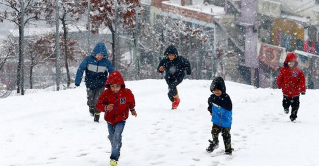 Son Dakika Açıklaması: İstanbul'da Okullar Tatil mi Oluyor ?