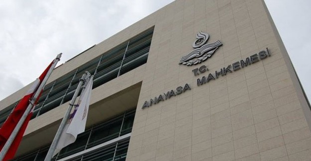 Anayasa Mahkemesi'nden Şaşırtan FETÖ Kararı