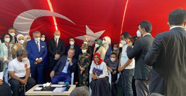 Son Dakika; Cumhurbaşkanı Erdoğan, 'Diyarbakır Anneleri' ile Buluştu