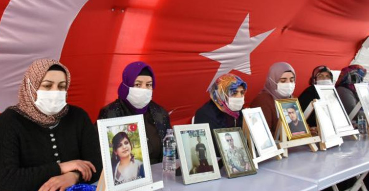 Son Dakika! Diyarbakır Annelerinin Oturma Eylemine Bir Acılı Aile Daha Katıldı