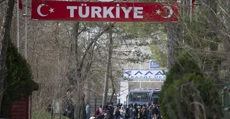 Son Dakika: Edirne'de 16 Aydır Kapalı olan Pazarkule Sınır Kapısı Açıldı!