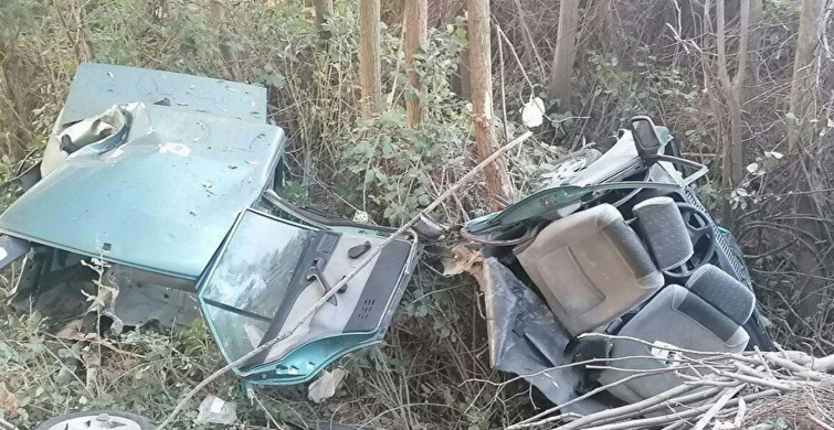 Son Dakika, İkiye Bölünen Araçtan Burnu Bile Kanamadan Çıktı!