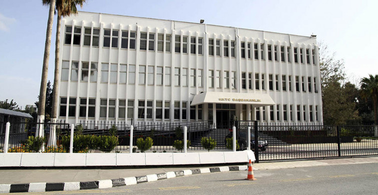 Son Dakika: Yeni Hükümetini Kuran KKTC'de Erken Seçim Tarihi Belli Oldu