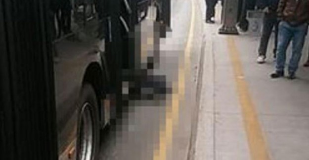 Son Dakika: Suriyeli Çocuk Metrobüs Çarptı