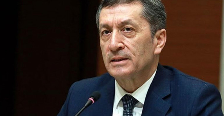 Son Dakika: Milli Eğitim Bakanı Ziya Selçuk İstifa Etti