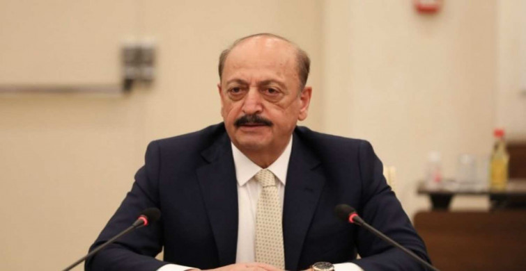 Son Dakika: Vedat Bilgin'den sözleşmeli personel haklarına dair açıklama geldi! Kamu da görev alan 530 bin sözleşmeli personeller için hazırlıklar başladı! Yapılacak değişiklikler belli oldu