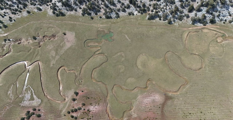 Sorgun Yaylası'nda İlkbahar Menderesleri Havadan Görüntülendi