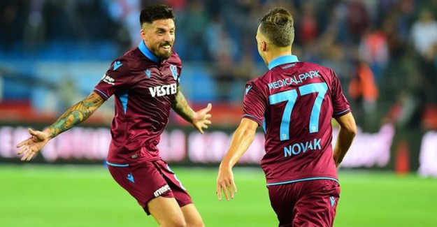 Sosa ve Novak İmzaları Atacaklar