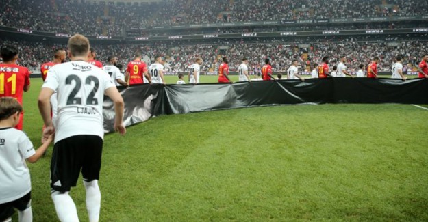 Spor Toto Süper Lig 2. Hafta: Beşiktaş 3-0 Göztepe (Maç Sonucu)