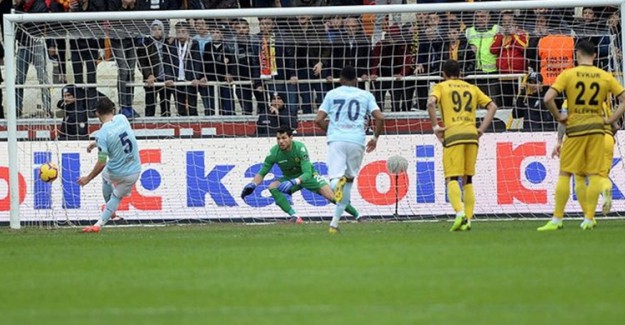 Spor Toto Süper Lig 24. Hafta: Evkur Yeni Malatyaspor 0-2 Medipol Başakşehir