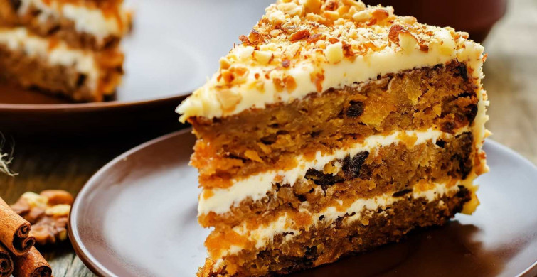 Starbucks havuçlu kremalı kek kaç kalori? Diyetteyken yenir mi? Havuçlu kremalı kek tarifi ve kalorisi