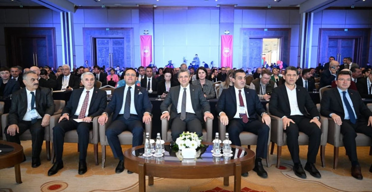 Su Ürünleri Yetiştiriciliği Çalıştayı ve Fuarı Antalya'da Başladı