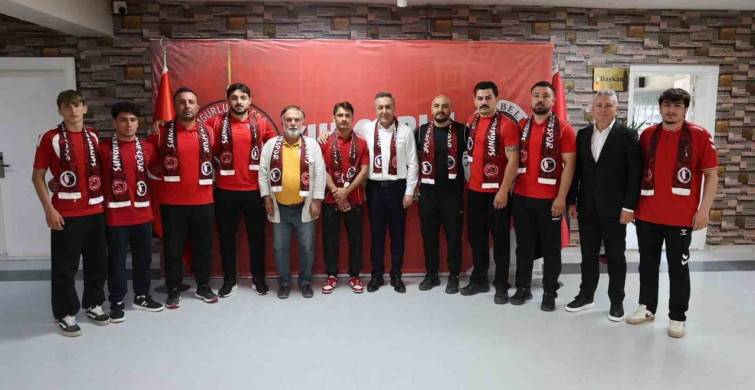 Sungurlu Belediyespor, milli güreşçileri tek çatı altında topladı