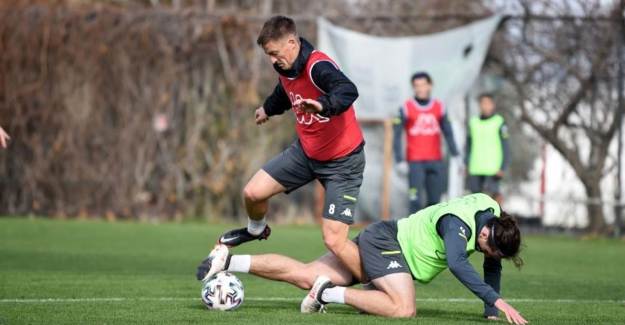Süper Lig Ekibinde Koronavirüs Vakası!