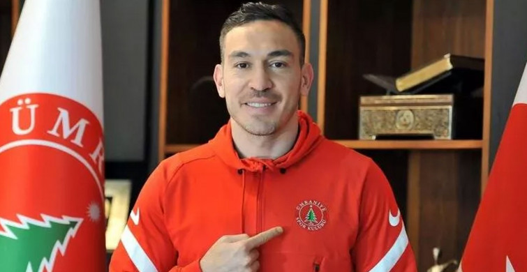 Süper Lig'e yükselen Ümraniyespor'da Mevlüt Erdinç ile yollar ayrıldı! Yıldız ismin yeni adresi merak konusu oldu
