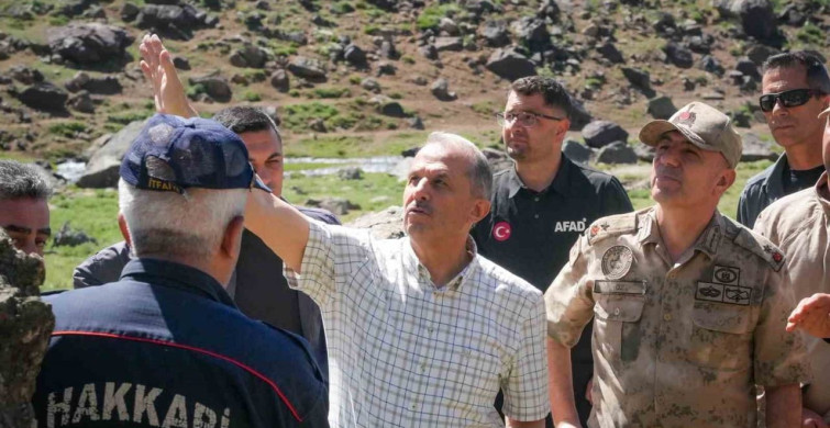 Süpha Dürek Dağı'nda kayıp dağcı için arama çalışmaları devam ediyor