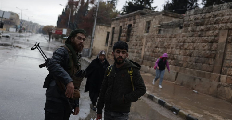 Suriye Ordusu Halep'te İnsani Koridor Açıyor