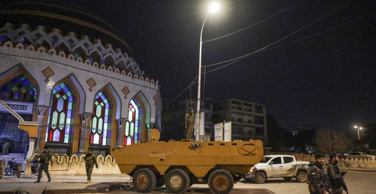 Suriye Ordusu Halep'teki Eşrefiyye Mahallesini Kontrol Altına Aldı