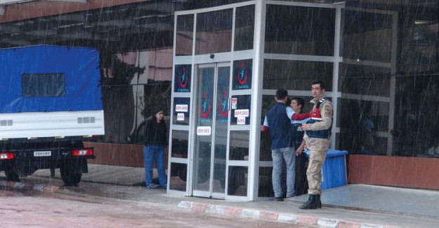 Suriye'de TSK'ya Ait Askeri Araç Devrildi: 9 Asker Yaralandı