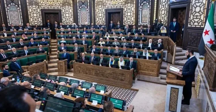 Suriye'de Yeni Yönetim Resmileşti! İlk Halk Meclisi Oturumu Yapıldı