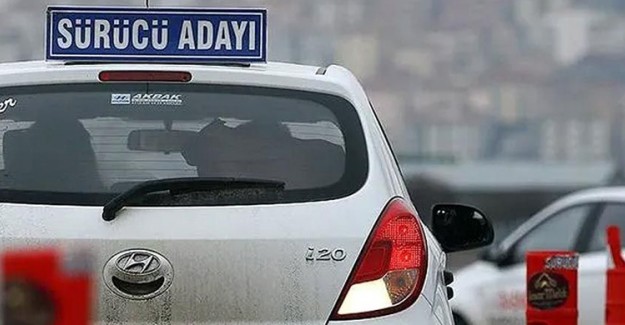 Sürücü Kursları Sınavlarına Coronavirüs Engeli