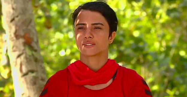 Survivor Sabriye'den Şoke Eden Hareket! Rakibinin Üstüne Atladı