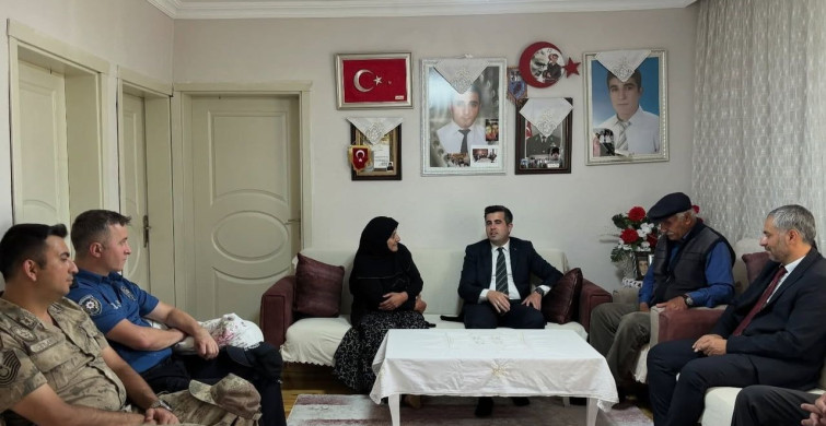 Susuz kaymakamı öztürk’ten şehit ailesine anlamlı ziyaret