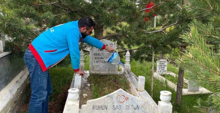 Susuz'da Şehit Kabirleri Bayram İçin Hazırlandı