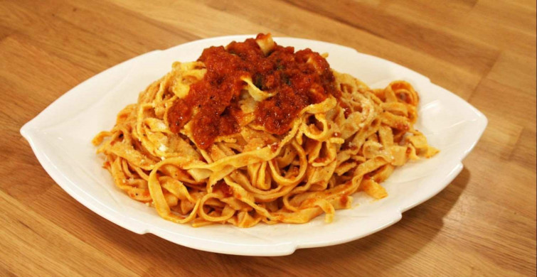 Tagliatelle nasıl yapılır? Evde pratik ve lezzetli tagliatelle tarifi