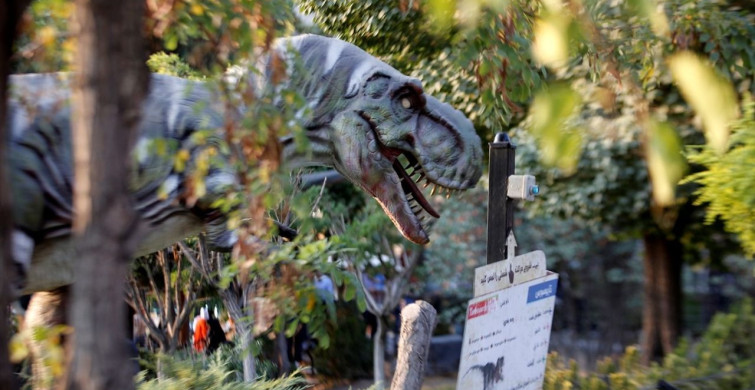Tahran'daki Dinozorların Dünyası: Jurassic Park