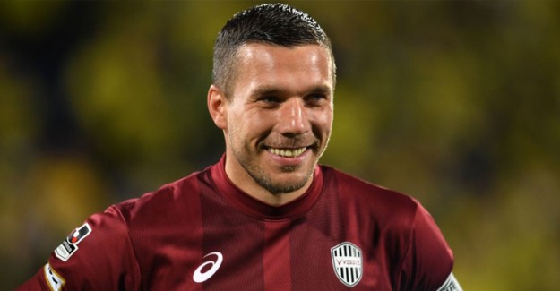 Takımından Ayrıldı! Podolski Antalya'ya Geliyor!