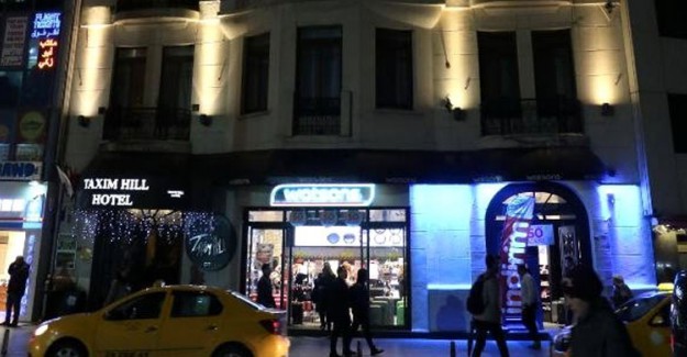 Taksim'de Bir Oteldeki 2 İranlı 8. Kattan Atladı! Biri Öldü Diğeri Ağır Yaralandı