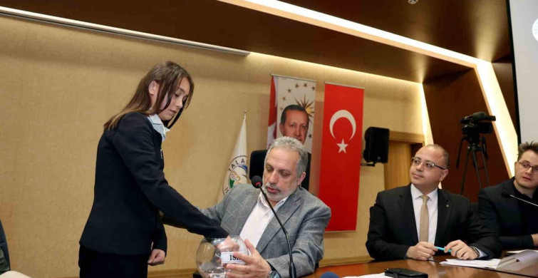 Talas Menekşe Siteleri'nde Kura Heyecanı Başladı